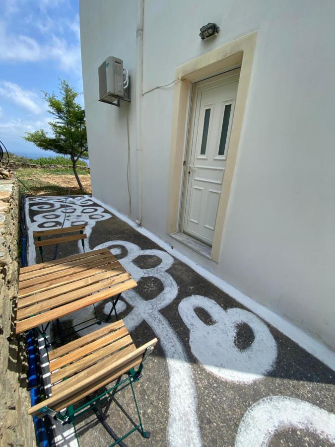 דירות Sineti Andros Vineyard House With Sea View מראה חיצוני תמונה